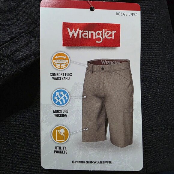 Wrangler Performance Zip Cargo Short Relaxed Fit UPF 50+ Mens Size 48 Black - Picture 2 of 13